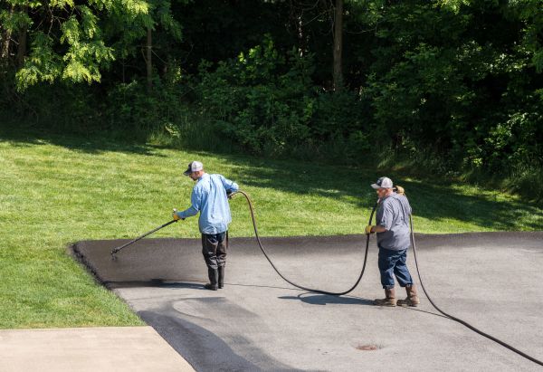 Driveway Coating Service in Benton