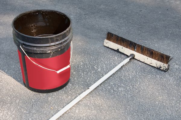 Asphalt Recoating in Benton