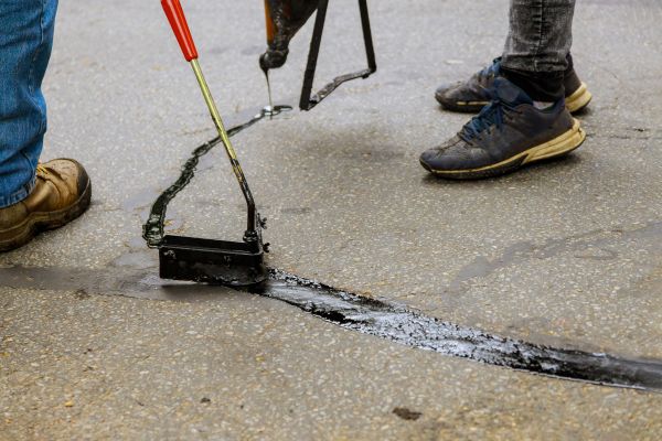 Commercial Pavement Sealing in Benton